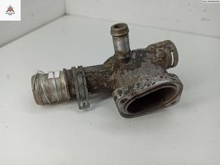 фланец (тройник) системы охлаждения Audi A3 8L [рестайлинг] 2002, 1.9 л., дизель, МКПП, серый, хетчбэк 5 дв., 038121133A