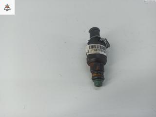 форсунка Audi A4 B5 1997, 1.8 л., Ti, бензин, МКПП, серый, седан, 058133551