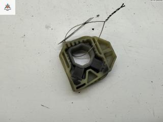 кронштейн радиатора Volkswagen Touran 1 поколение [рестайлинг] 2009, 2.0 л., дизель, МКПП, серый, минивэн, 1K0121357G