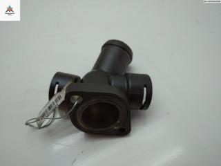 фланец (тройник) системы охлаждения Volkswagen Transporter T4 1994, 2.4 л., дизель, МКПП, белый, микроавтобус