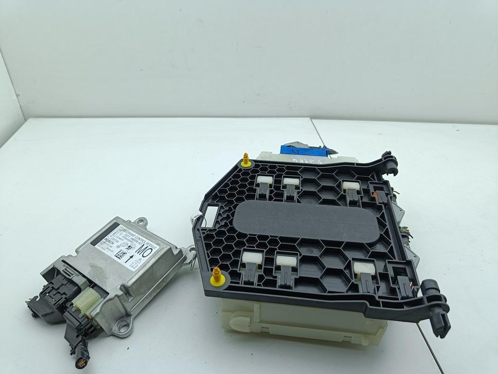блок предохранителей Ford Mondeo IV 2009, 1.6 л., i, бензин, МКПП, синий, универсал, 7G9T14A073DE