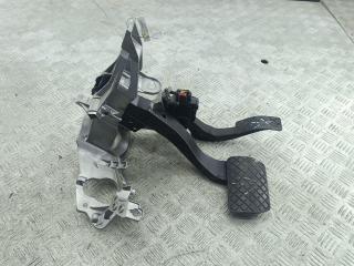 узел педальный (блок педалей) Audi A6 4F/C6 2007, 3.0 л., дизель, АКПП, белый, универсал, 4F1723117F