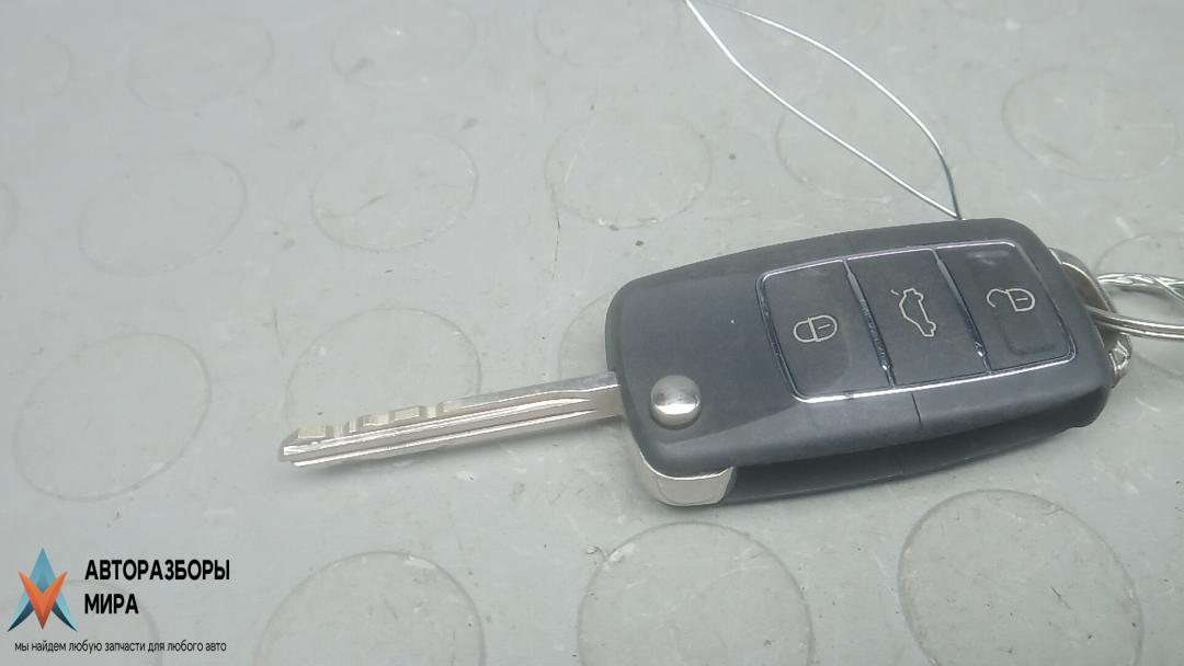 ключ-карта Hyundai Sonata YF 2009, 2.0 л., дизель, АКПП, седан - фото №1