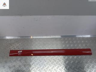 молдинг двери передней левой Opel Omega B [рестайлинг] 2000, 3.0 л., бензин, АКПП, красный, универсал, 90566961