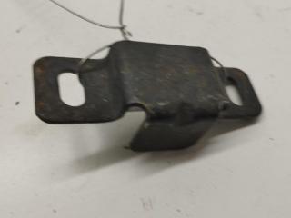 кронштейн радиатора Audi A4 B5 1997, 1.6 л., бензин, МКПП, синий, седан, 4D0260427