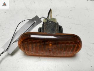 повторитель передний правый Renault Scenic 1 поколение [рестайлинг] 2003, 1.6 л., бензин, МКПП, зелёный, минивэн, 7700822136