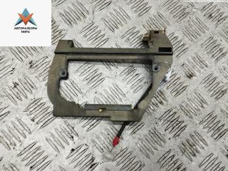 Корпус (держатель) ручки двери задней левой BMW 5 серия E39 1997, 2.8 л., бензин, АКПП, серый, универсал, 51228236645