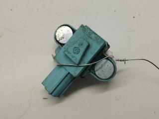 датчик AirBag Audi A6 4F/C6 2005, 2.7 л., дизель, МКПП, зелёный, универсал, 4F0955557