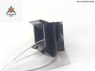 кронштейн (крепление) BMW 5 серия E60/E61 2003, 3.0 л., бензин, АКПП, серый, седан, 8156532