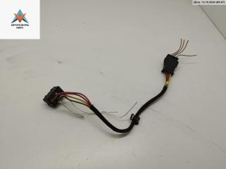 кнопка центрального замка Audi A4 B5 [рестайлинг] 1998, 2.4 л., бензин, МКПП, чёрный, универсал, 8L0962107