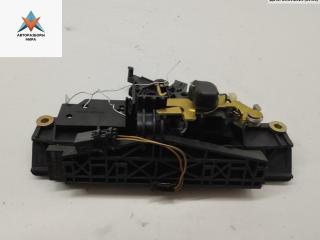 ручка крышки багажника Audi A6 4B/C5 [рестайлинг] 2004, зелёный, седан, 4B0827565H