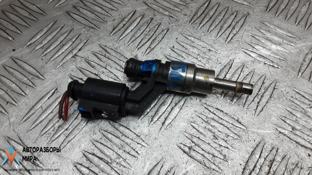 форсунка Volkswagen Touran 1 поколение 2004, 1.6 л., бензин, МКПП, минивэн, 03C906036A - фото №1