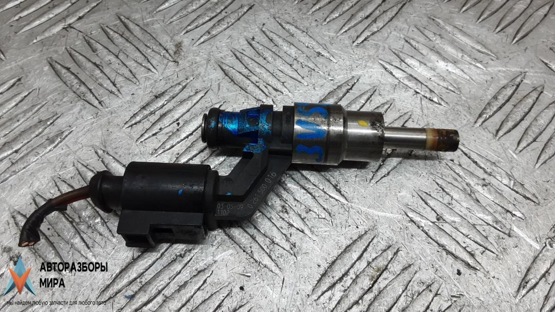 форсунка Volkswagen Touran 1 поколение 2004, 1.6 л., бензин, МКПП, минивэн, 03C906036A - фото №1