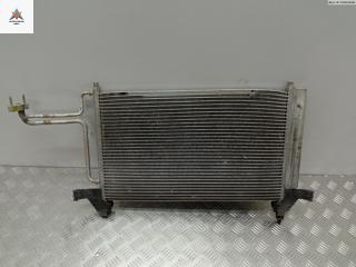 радиатор кондиционера Fiat Stilo 1 поколение 2002, 1.6 л., бензин, МКПП, красный, хетчбэк 3 дв.