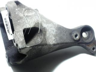 кронштейн двигателя BMW 3 E90/E91/E92/E93 2008, 2.0 л., дизель, МКПП, синий, универсал, 22116781916