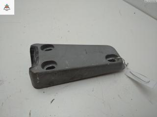 ответная часть (скоба) замка двери IVECO Daily 3 поколение 2005, 2.3 л., дизель, МКПП, белый, микроавтобус, 130390600