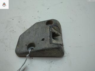 ответная часть (скоба) замка двери IVECO Daily 3 поколение 2005, 2.3 л., дизель, МКПП, белый, микроавтобус