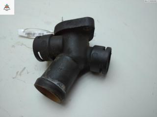 фланец (тройник) системы охлаждения Volkswagen Transporter T4 1992, 2.5 л., бензин, АКПП, синий, микроавтобус, 074121132