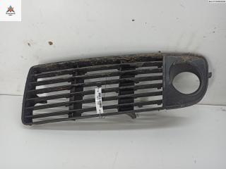 заглушка (решетка) в бампер Audi A6 4B/C5 1998, 1.8 л., Ti, бензин, МКПП, синий, универсал, 4B807681G
