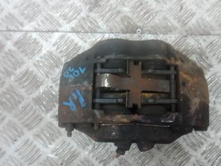 суппорт передний правый Toyota Hilux 7 поколение 2007, 3.0 л., дизель, МКПП, пикап, 477300K070, 477300K071