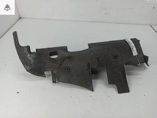 диффузор вентилятора Audi A4 B5 1997, 1.6 л., бензин, МКПП, зелёный, седан