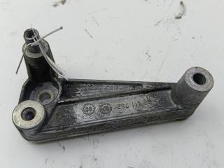 кронштейн двигателя Opel Vectra B [рестайлинг] 1999, 2.0 л., бензин, МКПП, синий, универсал, 90411763