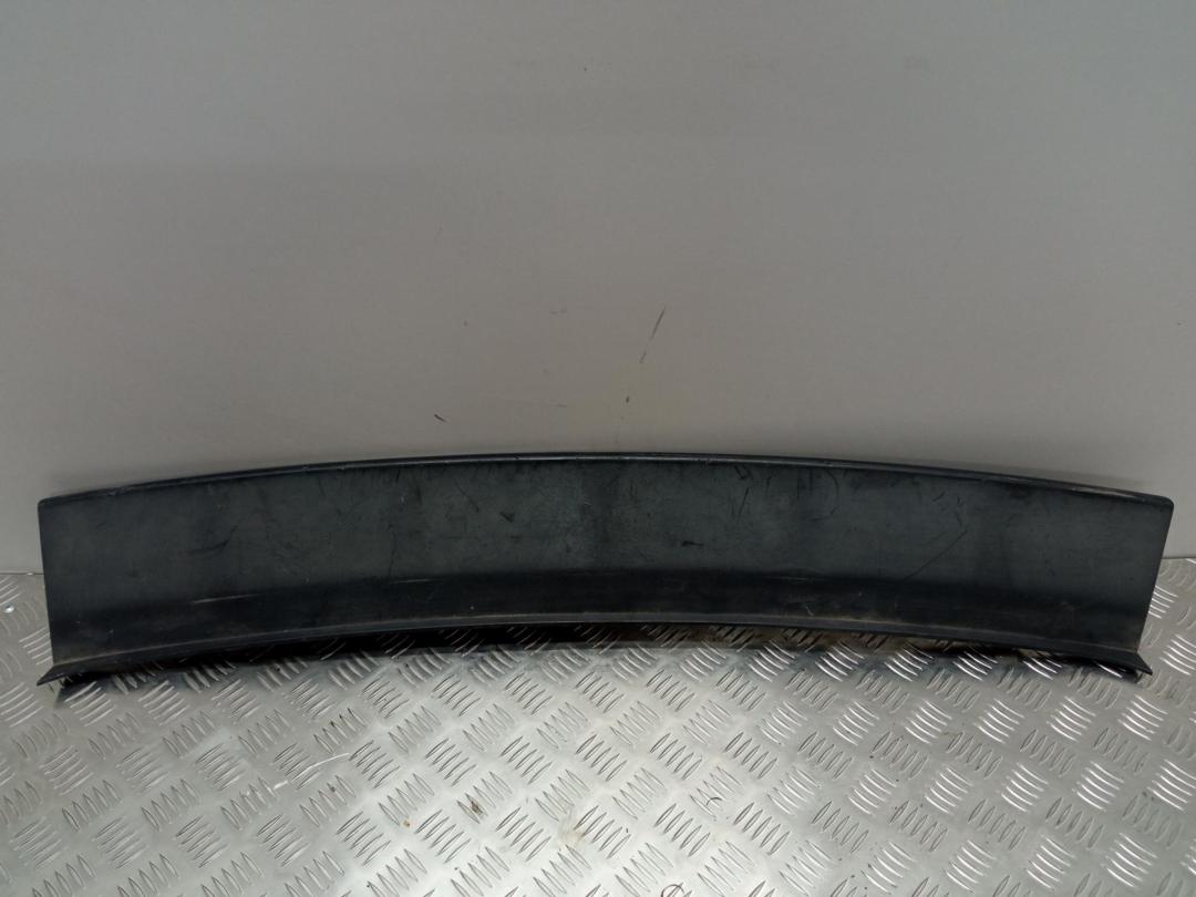 накладка на бампер Volvo S40 / V50 2006, 1.6 л., дизель, МКПП, серый, универсал, 30678067
