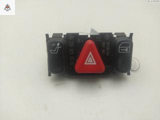 кнопка аварийной сигнализации Mercedes-Benz C-Класс W202/S202 [рестайлинг] 1999, 1.8 л., бензин, АКПП, синий, седан, 2088200310