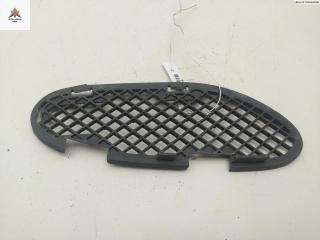 заглушка (решетка) в бампер Mercedes-Benz C-Класс W202/S202 [рестайлинг] 1999, 1.8 л., бензин, АКПП, синий, седан, 2028851223