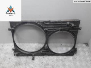 диффузор вентилятора Volkswagen Bora 1 поколение 1999, 1.6 л., бензин, МКПП, зелёный, седан, 1J0121207M