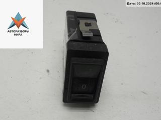 кнопка обогрева сидений Skoda Superb 1 поколение [рестайлинг] 2006, 1.8 л., бензин, МКПП, серый, седан, 3U0963563