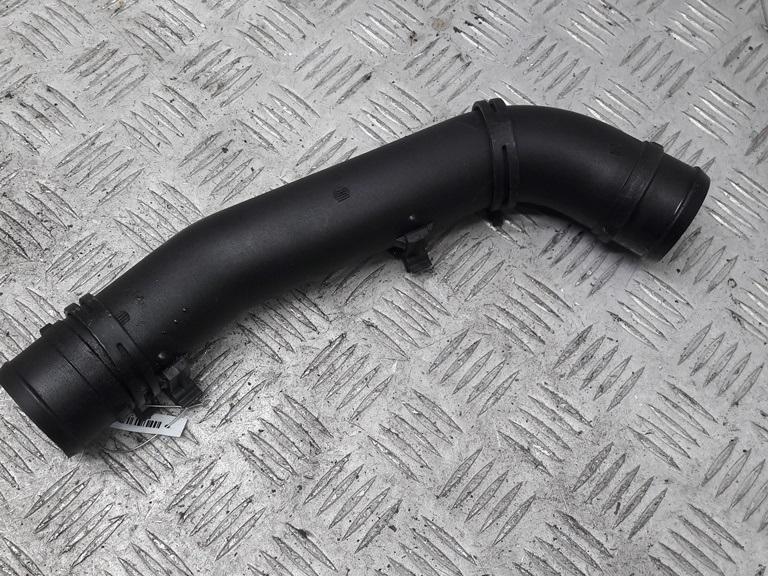 патрубок интеркулера Skoda Roomster 2006, 1.9 л., дизель, МКПП, серый, универсал, 6Q0145770