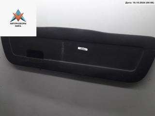 обшивка крышки багажника Volkswagen Golf 3 поколение 1997, 1.6 л., бензин, МКПП, белый, хетчбэк 3 дв., 1H6867605