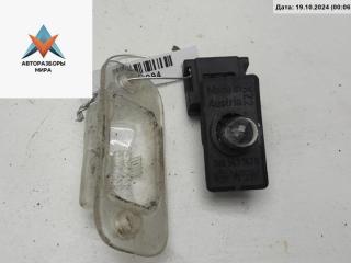 подсветка номера Volkswagen Golf 3 поколение 1997, 1.6 л., бензин, МКПП, белый, хетчбэк 3 дв., 1H6943167B