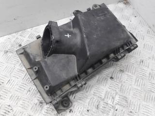 корпус воздушного фильтра Volkswagen Bora 1999, 1.6 л., бензин, МКПП, зелёный, седан, 1J0123607D