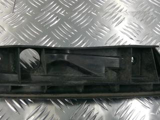 крепление бампера Volkswagen Golf 4 поколение 2001, 1.6 л., бензин, МКПП, хетчбэк 5 дв., 1T0807889A