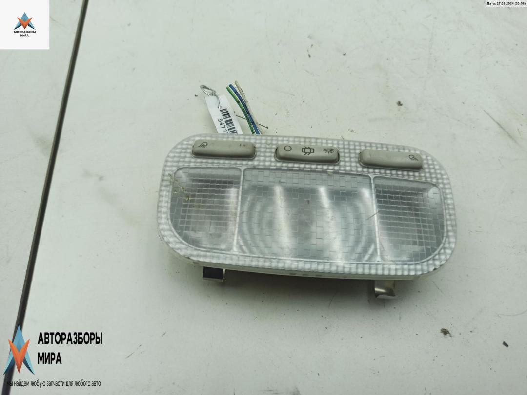 фонарь салона (плафон) Citroen Jumpy 2 поколение 2010, 2.0 л., дизель, МКПП, серый, минивэн, 9652262280 - фото №1