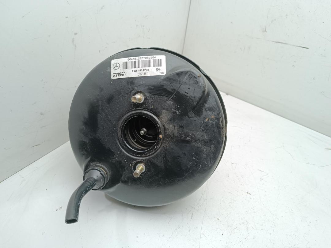 вакуумный усилитель тормозов Mercedes-Benz A W168 2001, 1.6 л., бензин, АКПП, серый, хетчбэк 5 дв., 0054304230