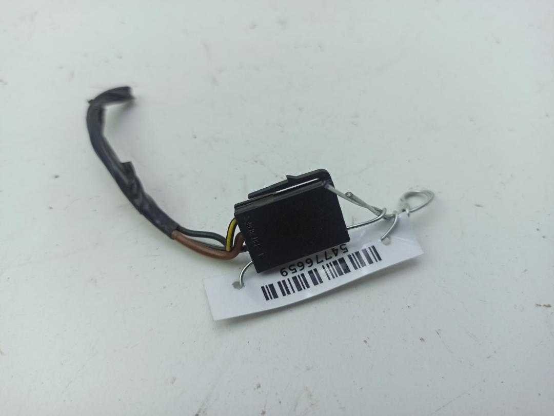 разъем (фишка) проводки Opel Vectra C 2003, 2.2 л., дизель, МКПП, серый, универсал, 4733242 - фото №1