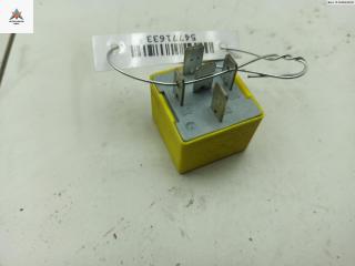 реле (прочие) Renault Scenic 1 поколение [рестайлинг] 2002, 1.6 л., бензин, МКПП, зелёный, минивэн, 7700844253