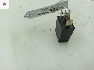 реле (прочие) Renault Scenic 1 поколение [рестайлинг] 2002, 1.6 л., бензин, МКПП, зелёный, минивэн, 7700414484