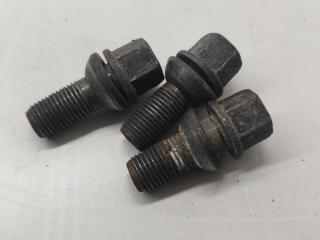 болт колесный Audi A8 D3/4E 2003, 4.0 л., дизель, АКПП, чёрный, седан, 4D0601139A