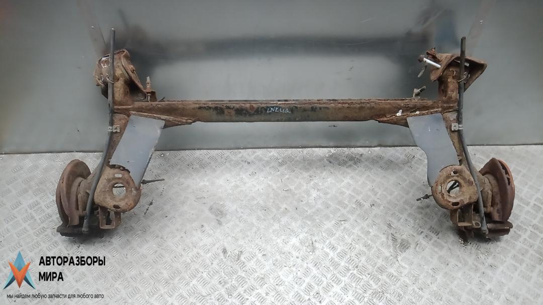 балка задняя Skoda Rapid 1 поколение 2013, 1.6 л., дизель, МКПП, хетчбэк 5 дв., 6R7500051 - фото №1