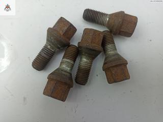 болт колесный Opel Zafira 2 поколение (B) [рестайлинг] 2009, 1.9 л., дизель, МКПП, чёрный, минивэн, 10, 9