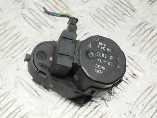 моторчик заслонки печки BMW 5 E60/E61 2006, 3.0 л., дизель, МКПП, серый, универсал, 6942987