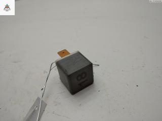 реле (прочие) Volkswagen Transporter T4 1990, 2.4 л., дизель, МКПП, красный, микроавтобус, 191937503