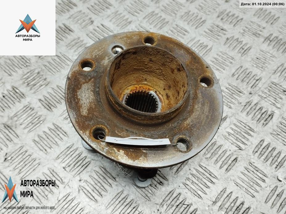 ступица задняя правая BMW 5 серия E60/E61 2006, 3.0 л., дизель, МКПП, серый, универсал, 6765071 - фото №1