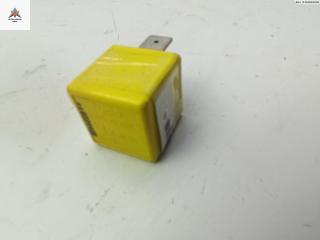 реле бензонасоса Opel Vectra C 2003, 2.2 л., дизель, МКПП, серый, универсал, 90226846