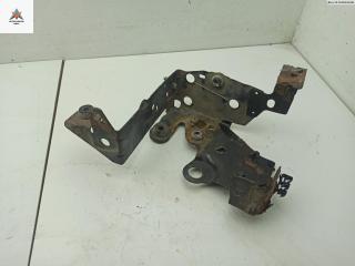 кронштейн (крепление) Renault Espace 4 поколение [рестайлинг] 2006, 3.0 л., дизель, АКПП, чёрный, минивэн, 8200008629