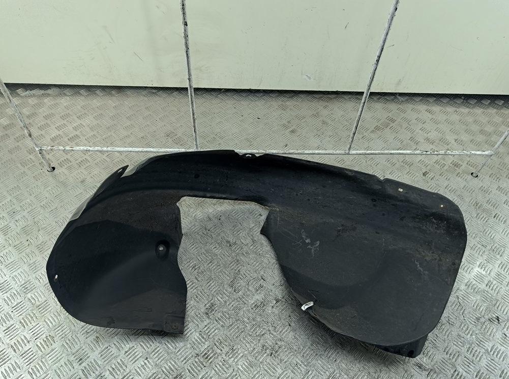 Подкрылок передний правый Volkswagen Golf-5 2005, 1.6 л., бензин, хетчбэк 3 дв., 1K0805977B